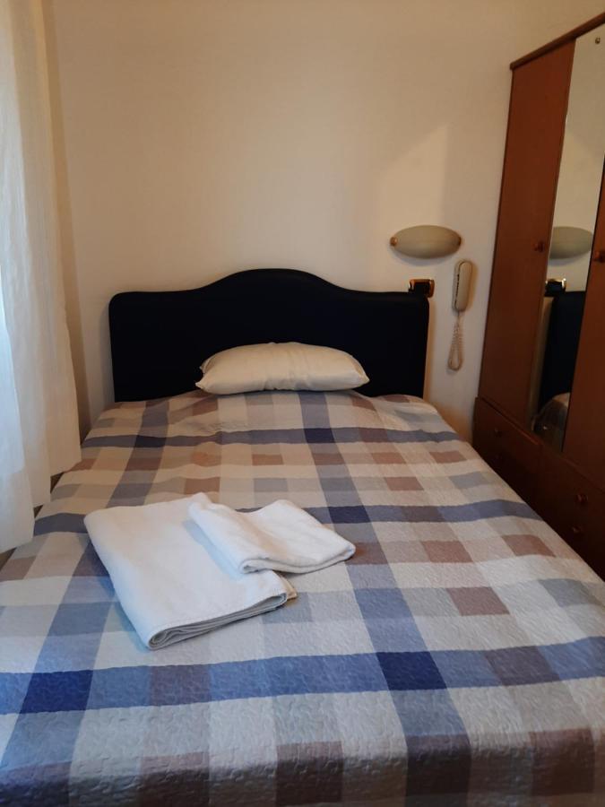 Hotel Manola Rimini Dış mekan fotoğraf